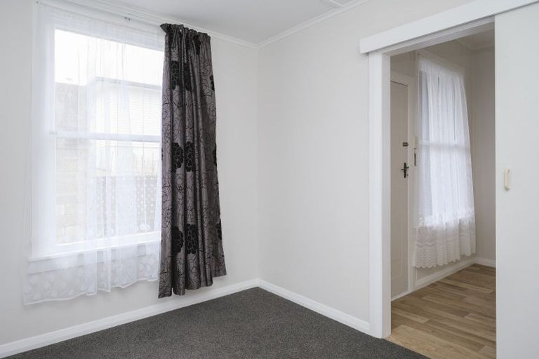 Photo of property in 18 Swinburn Street, Dannevirke, 4930