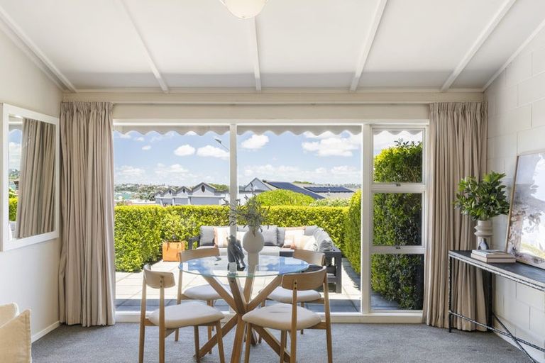 Photo of property in 10/66 Victoria Road, Devonport, Auckland, 0624