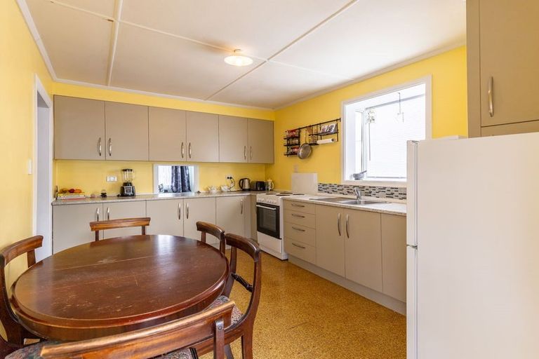 Photo of property in 26 Augustine Street, Waimate, 7924