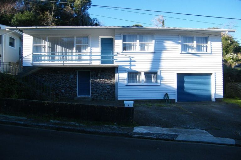 Photo of property in 4 Epsom Way, Karori, Wellington, 6012