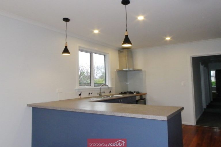 Photo of property in 140 Neville Street, Spreydon, Christchurch, 8024