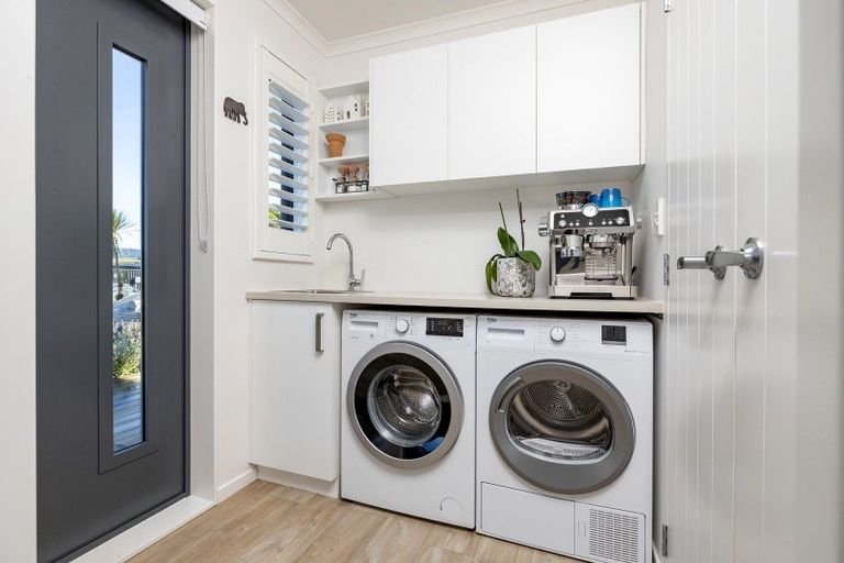 Photo of property in 37 Rochdale Road, Riversdale Beach, Masterton, 5872