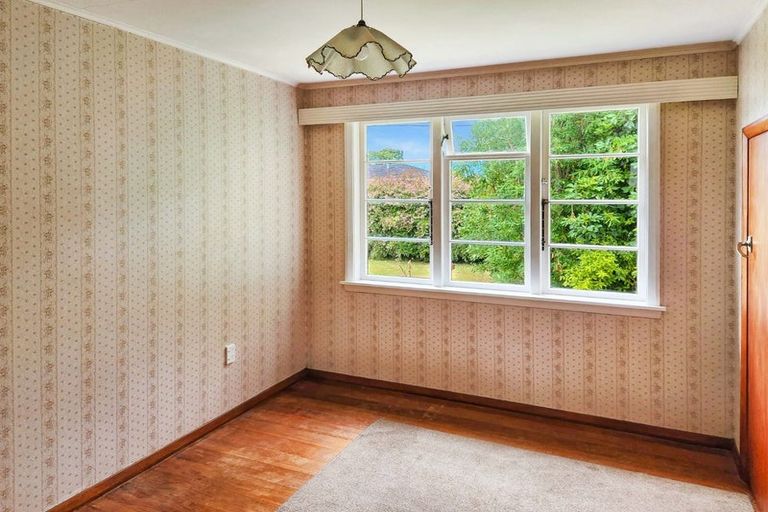 Photo of property in 63 Golders Road, Elderslea, Upper Hutt, 5018