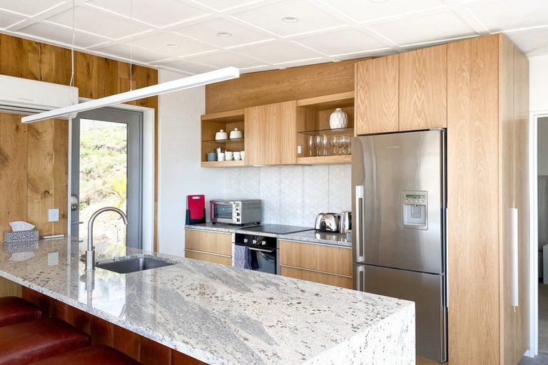 Photo of property in 22a Glendevere Terrace, Redcliffs, Christchurch, 8081