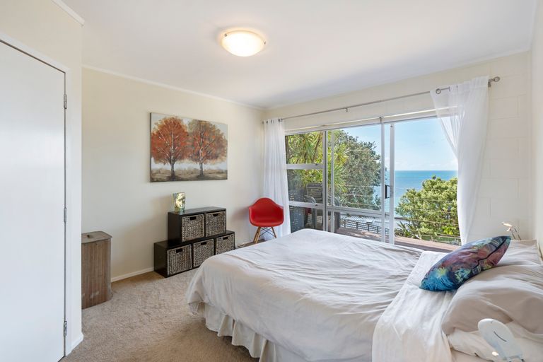 Photo of property in 25 Duncansby Road, Stanmore Bay, Whangaparaoa, 0932