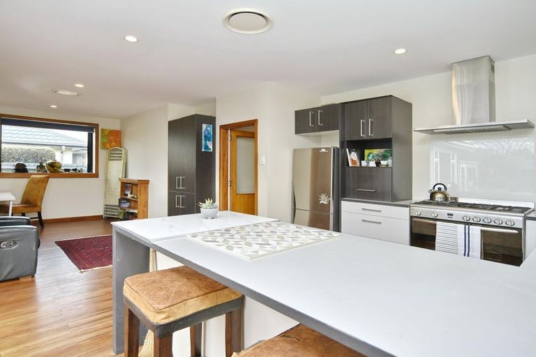 Photo of property in 258 Hills Road, Mairehau, Christchurch, 8013