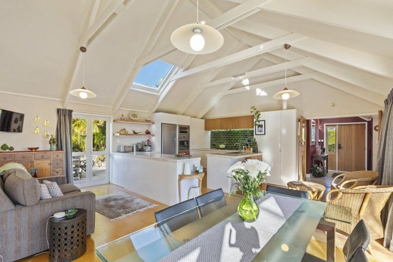 Photo of property in 38 Plympton Street, Brooklands, New Plymouth, 4310