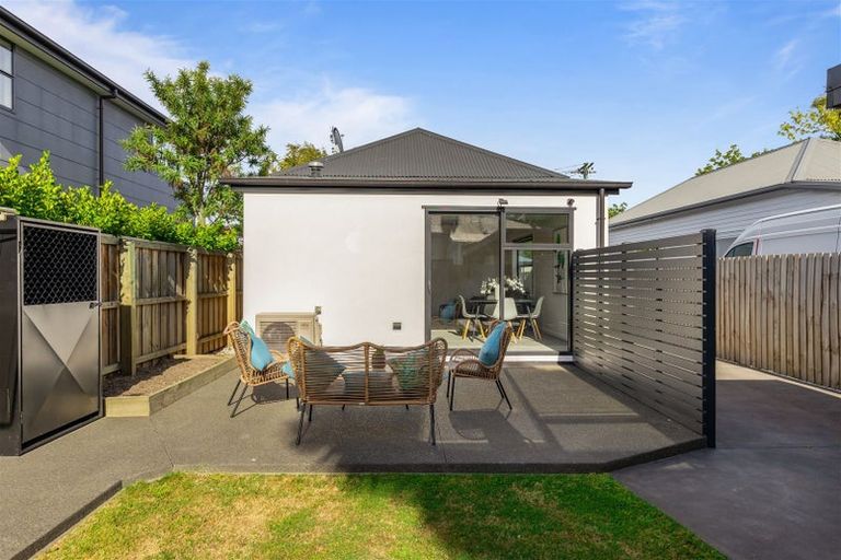 Photo of property in 44 Hutcheson Street, Sydenham, Christchurch, 8023
