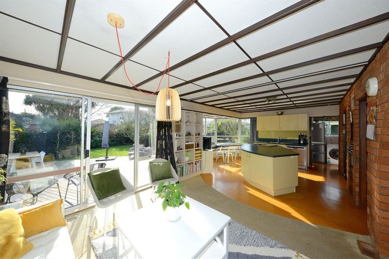 Photo of property in 20 Sandringham Place, Bryndwr, Christchurch, 8053