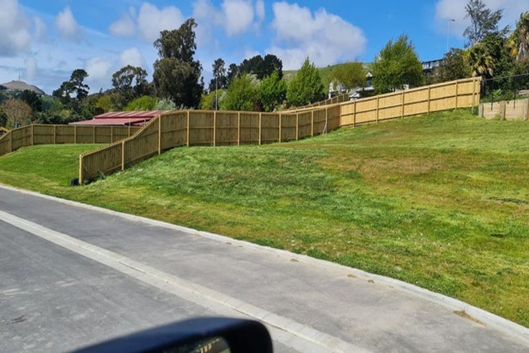 Photo of property in 7 Barnfields Close, Halswell, Christchurch, 8025