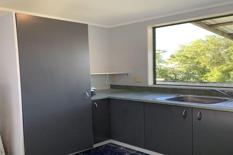 Photo of property in 2/10 Southview Place, Wattle Downs, Auckland, 2102