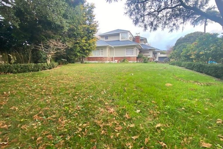 Photo of property in 44 Hathaway Avenue, Boulcott, Lower Hutt, 5010