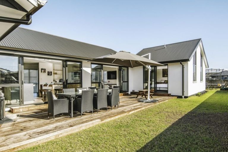 Photo of property in 11 Farrier Street, Papamoa, 3118