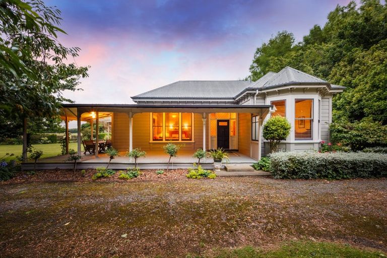 Photo of property in 394 Kairanga Bunnythorpe Road, Bunnythorpe, Palmerston North, 4478