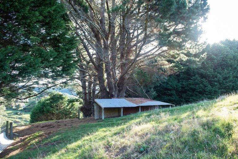 Photo of property in 450 Ohariu Valley Road, Ohariu, Wellington, 6037