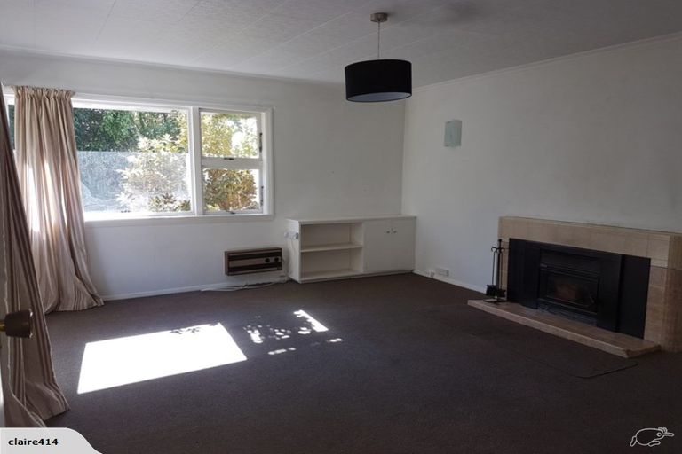 Photo of property in 88 Holly Road, St Albans, Christchurch, 8014