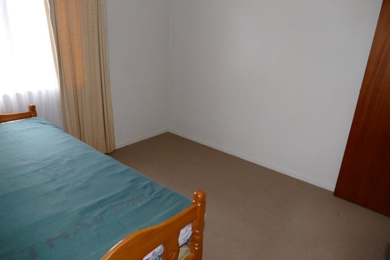 Photo of property in 1/8 Wattle Street, New Lynn, Auckland, 0600