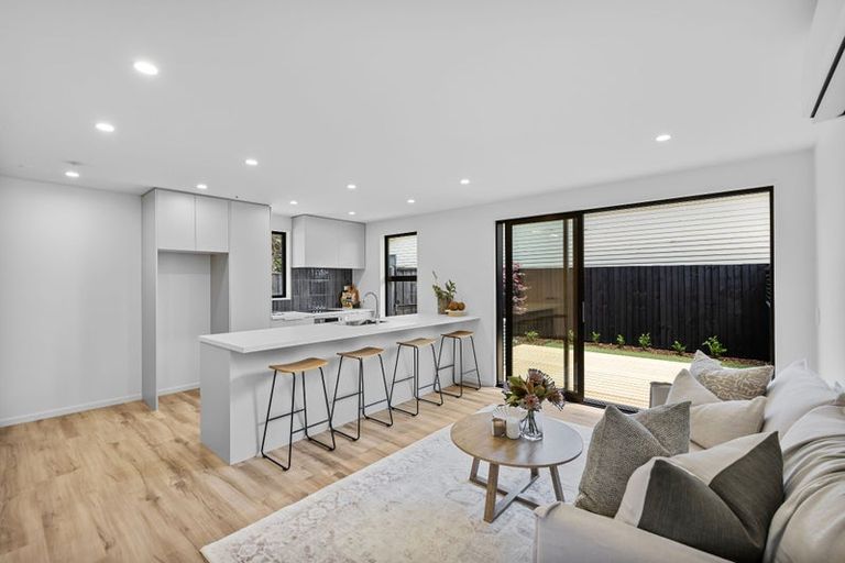 Photo of property in 2/74 Grenville Street, Waltham, Christchurch, 8011