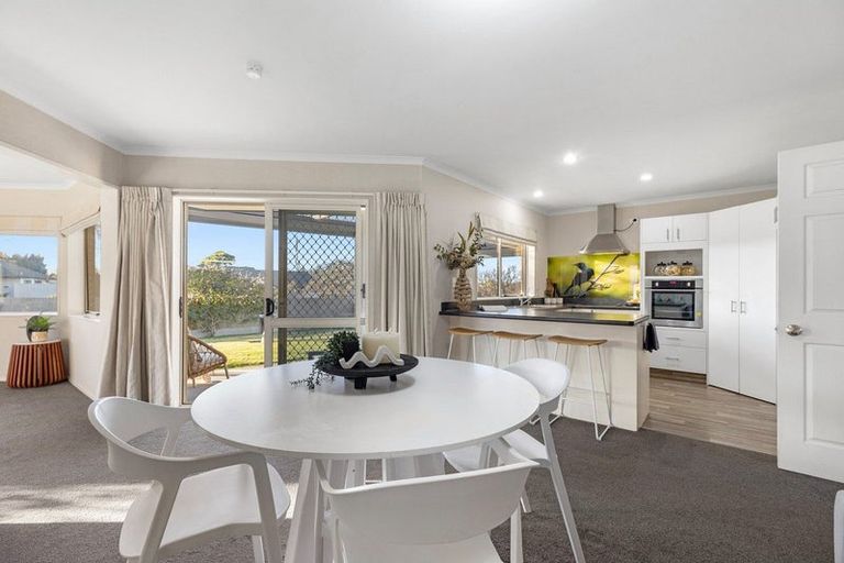 Photo of property in 1 Ranfurly Terrace, Pyes Pa, Tauranga, 3112