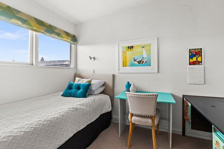 Photo of property in 1/7 The Esplanade, Westshore, Napier, 4110