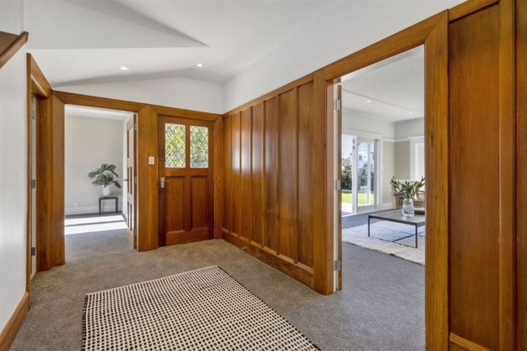 Photo of property in 8 Mays Road, St Albans, Christchurch, 8052