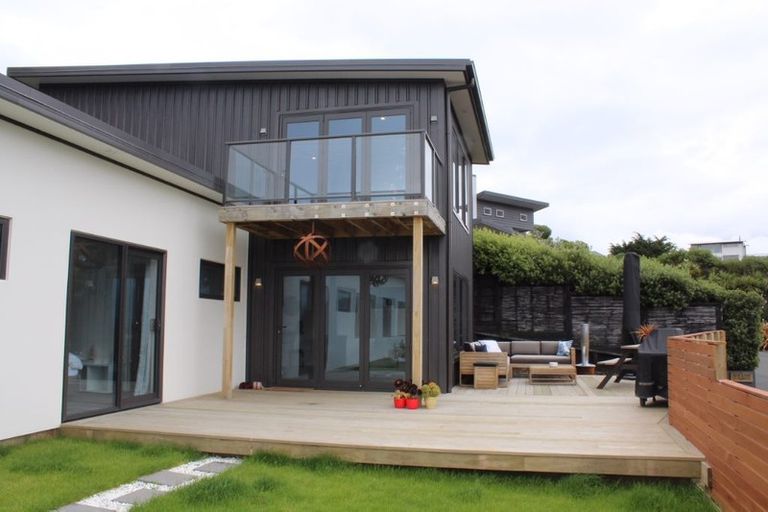 Photo of property in 111g Cliffs Road, Saint Clair, Dunedin, 9012