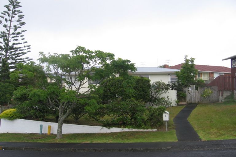 Photo of property in 5 Nicholson Place, Hillcrest, Auckland, 0627