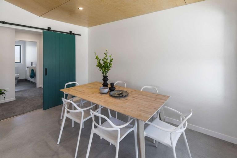 Photo of property in 42a Dorset Street, Levin, 5510