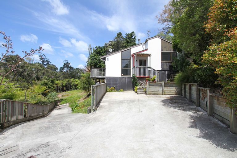 Photo of property in 45 Fordham Street, Beach Haven, Auckland, 0626