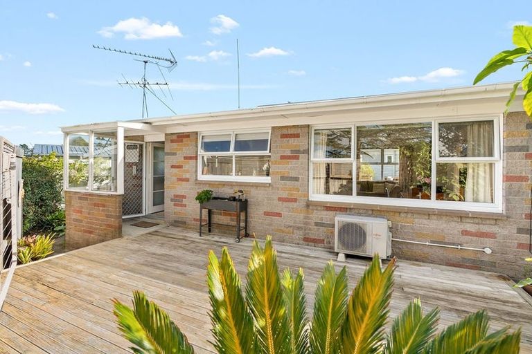 Photo of property in 203 Parkhurst Road, Parakai, 0830