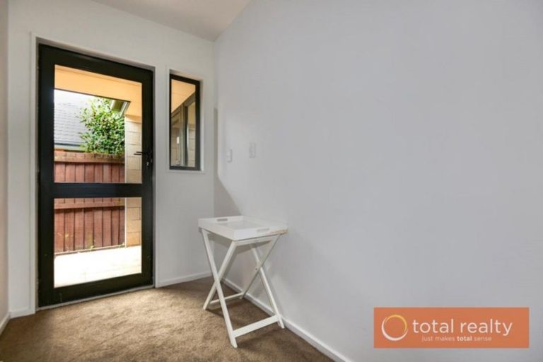 Photo of property in 1/126 Halswell Junction Road, Halswell, Christchurch, 8025