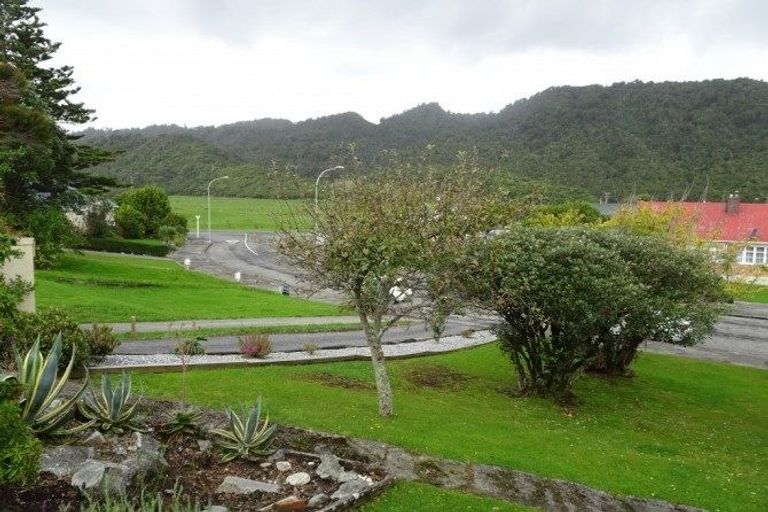 Photo of property in 12 Firth Street, Cobden, Greymouth, 7802