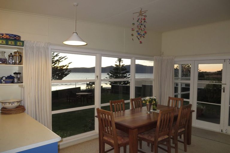 Photo of property in 16 Arawa Street, Raumati Beach, Paraparaumu, 5032