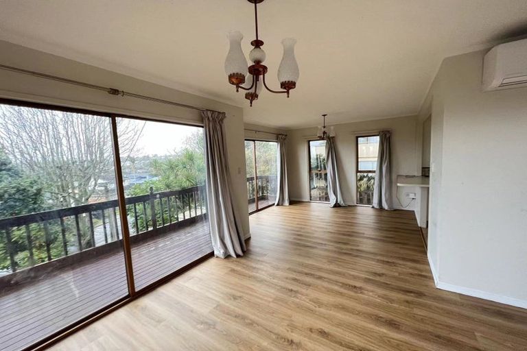 Photo of property in 1/43 Nigel Road, Browns Bay, Auckland, 0630