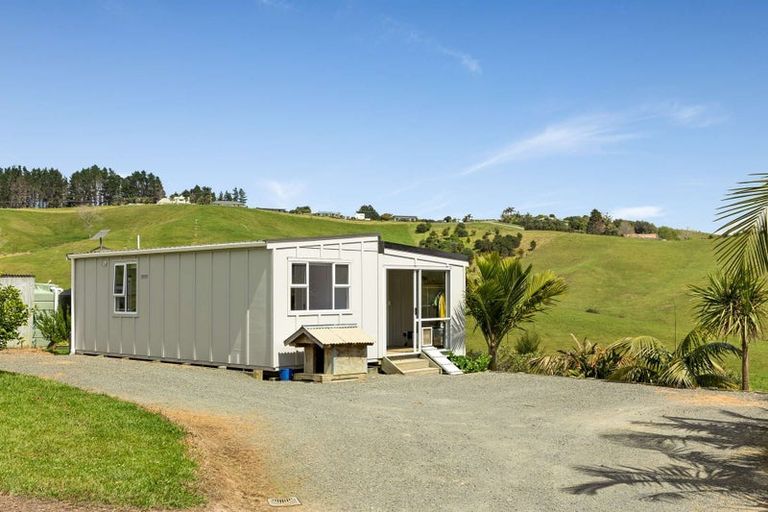 Photo of property in 211c Cable Bay Block Road, Cable Bay, 0420