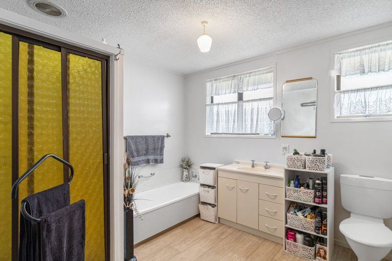 Photo of property in 69a Hakanoa Street, Huntly, 3700