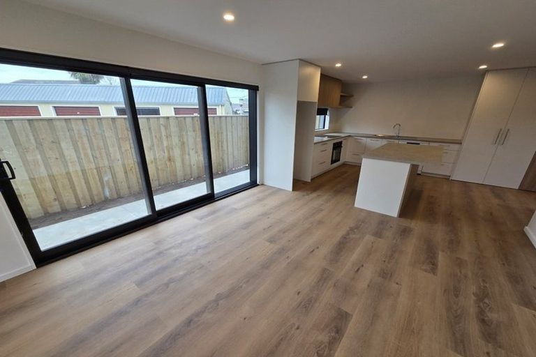 Photo of property in 1/174 Olliviers Road, Phillipstown, Christchurch, 8011