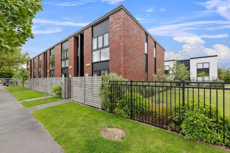 Photo of property in 16/17 Warwick Street, Richmond, Christchurch, 8013