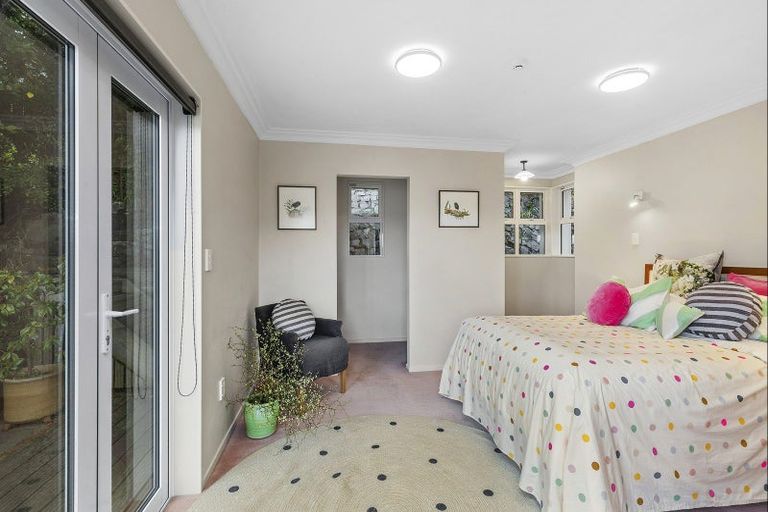 Photo of property in 68 Chamberlain Road, Karori, Wellington, 6012