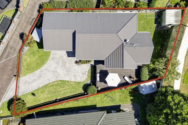 Photo of property in 14 Ryegrass Dell, Welcome Bay, Tauranga, 3112