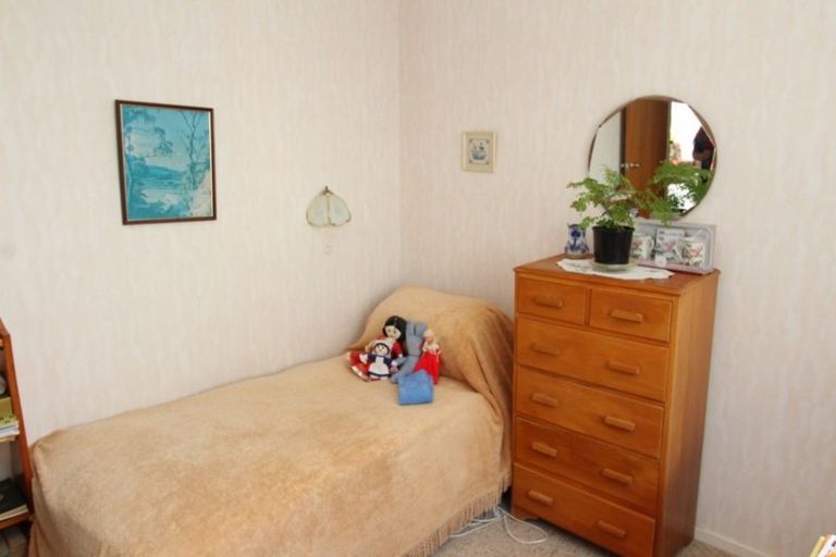 Photo of property in 1/4 Cluny Road, Plimmerton, Porirua, 5026