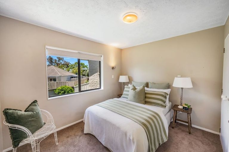 Photo of property in 2/24 Durham Drive, Havelock North, 4130