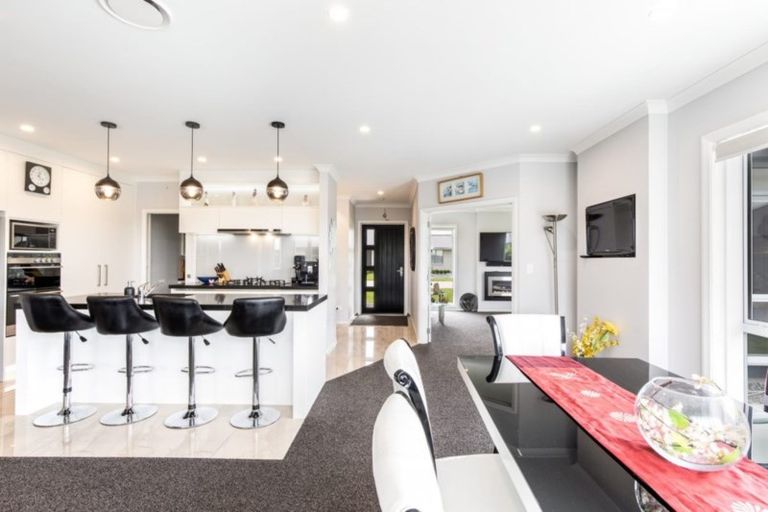 Photo of property in 19 Kowhai Drive, Cambridge, 3434