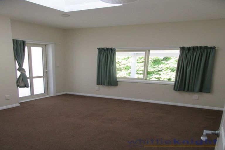 Photo of property in 1 Piko Crescent, Riccarton, Christchurch, 8041
