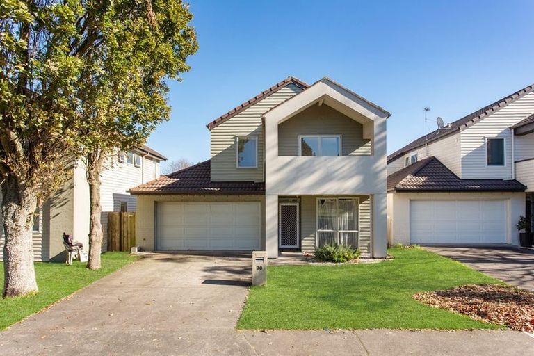 Photo of property in 30 Bruce Pulman Drive, Takanini, 2112