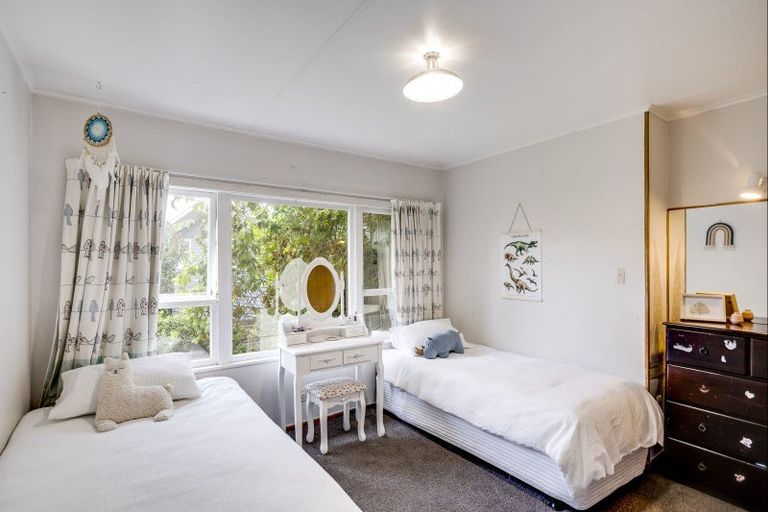 Photo of property in 10 Lipscombe Crescent, Havelock North, 4130