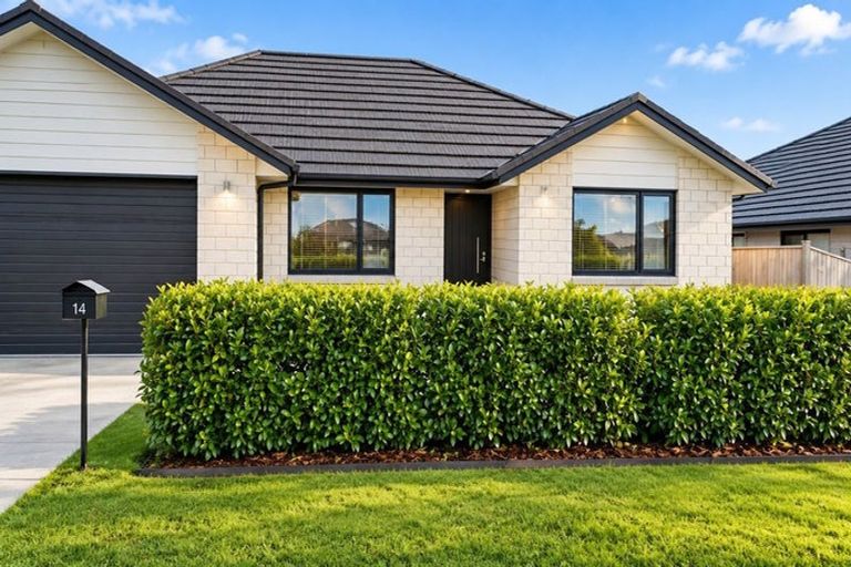 Photo of property in 14 Paul Way, Pokeno, 2402
