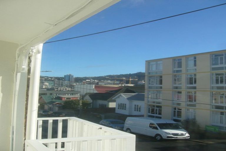 Photo of property in 16-18 Levy Street, Mount Victoria, Wellington, 6011