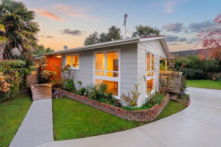 Photo of property in 59 Oreil Avenue, West Harbour, Auckland, 0618