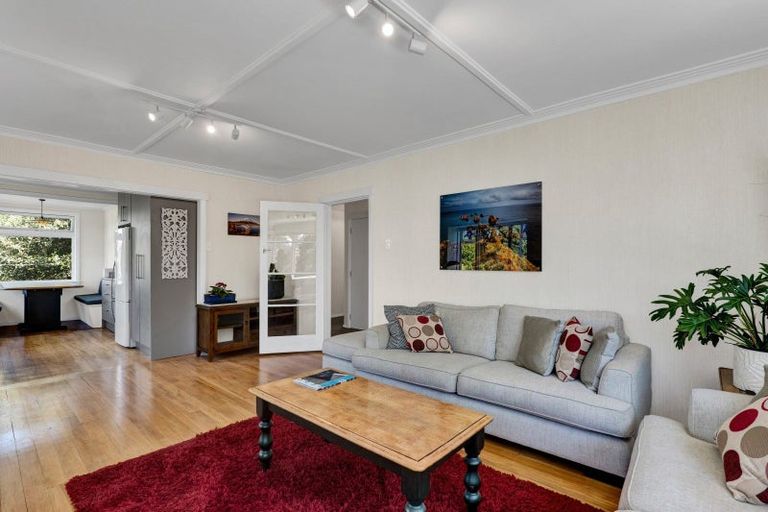 Photo of property in 38 Lawry Street, Blagdon, New Plymouth, 4310